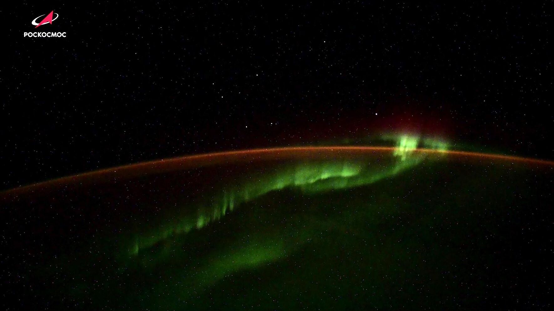 Неизвестные объекты замечены космонавтом Роскосмоса при съемке северного сияния с борта МКС - РИА Новости, 1920, 20.08.2020