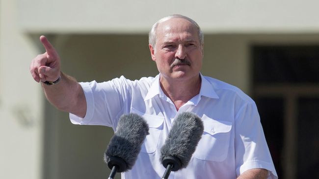 Президент Белоруссии Александр Лукашенко во время выступления в Минске Президент Белоруссии Александр Лукашенко во время выступления в Минске