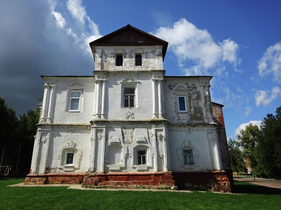 Каменные палаты Каменные палаты