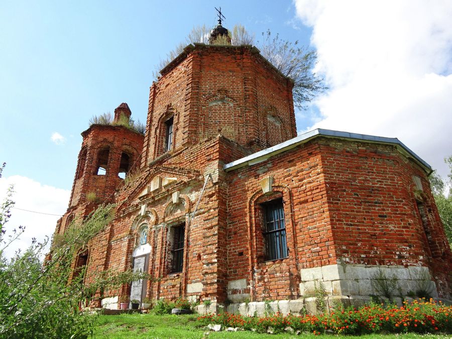 Церковь Флора и Лавра Церковь Флора и Лавра