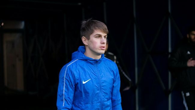 Полузащитник Ротора Алексей Евсеев Полузащитник Ротора Алексей Евсеев