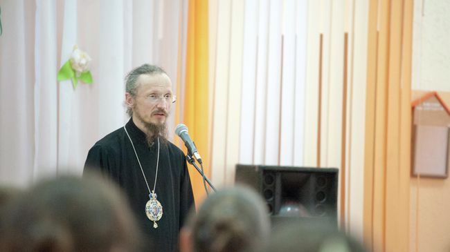Епископ Борисовский и Марьиногорский Вениамин
Епископ Борисовский и Марьиногорский Вениамин