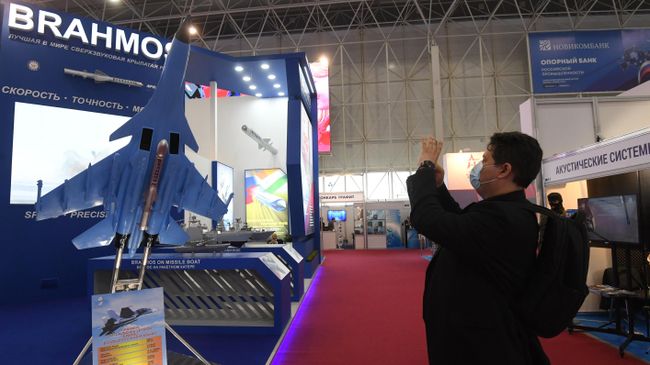 Стенд индийской компании BRAHMOS на выставке вооружений Международного военно-технического форума Армия-2020