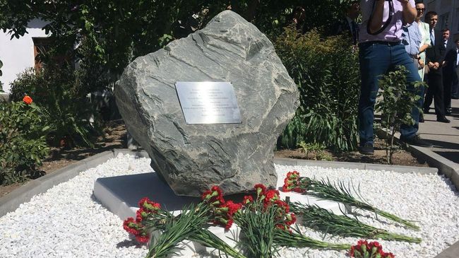 Память крымских детей, убитых фашистами в Ейске в годы войны, увековечили в Крыму Память крымских детей, убитых фашистами в Ейске в годы войны, увековечили в Крыму
