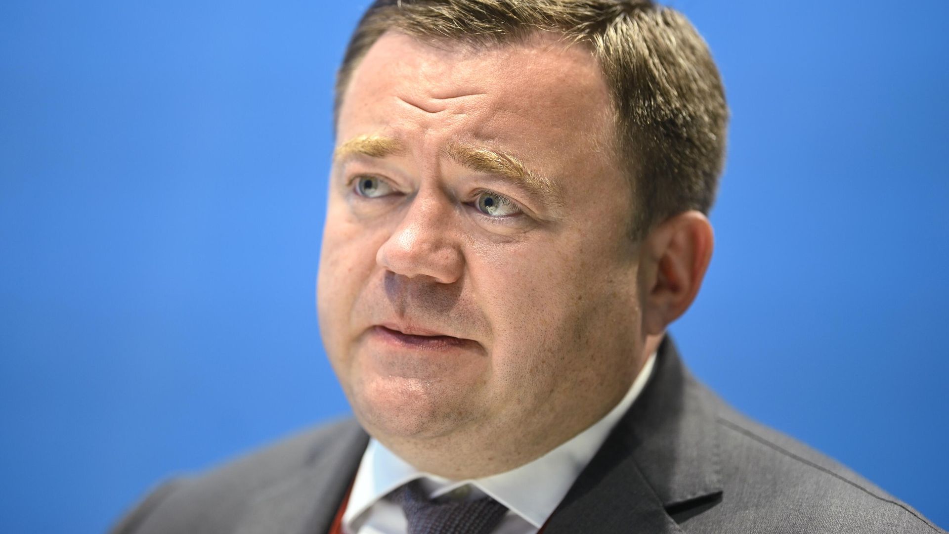 Председатель ПАО Промсвязьбанк Петр Фрадков на стенде МИА Россия сегодня в конгрессно-выставочном центре Патриот в Московской области - РИА Новости, 1920, 04.06.2021