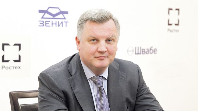 Генеральный директор Красногорского завода им. С.А. Зверева Александр Новиков Генеральный директор Красногорского завода им. С.А. Зверева Александр Новиков