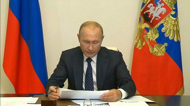 Путин спросил Фалькова о повышении стоимости обучения в вузах