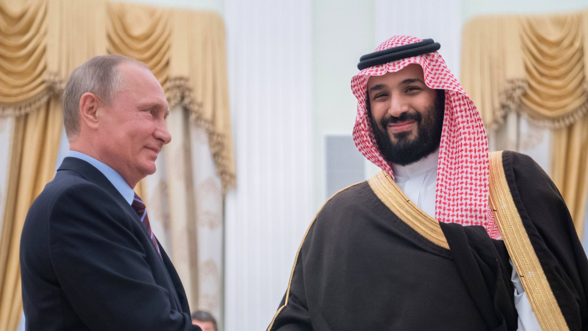 Президент России Владимир Путин и наследный принц Саудовской Аравии Мухаммад бен Салман Аль Сауд Президент России Владимир Путин и наследный принц Саудовской Аравии Мухаммад бен Салман Аль Сауд - РИА Новости, 1920, 09.10.2022