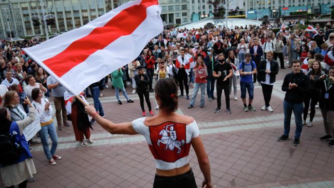 Участники акции протеста в Минске Участники акции протеста в Минске