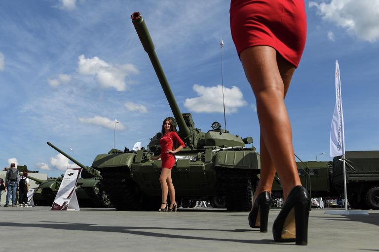Танк Т-55А в статичной экспозиции выставки на Международном военно-техническом форуме (МВТФ) Армия-2020 в военно-патриотическом парке Патриот Танк Т-55А в статичной экспозиции выставки на Международном военно-техническом форуме (МВТФ) Армия-2020 в военно-патриотическом парке Патриот