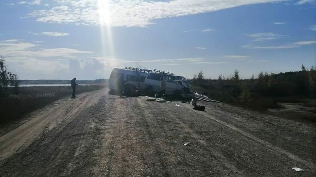 ДТП в Таттинском районе Якутии на ФАД Колыма ДТП в Таттинском районе Якутии на ФАД Колыма