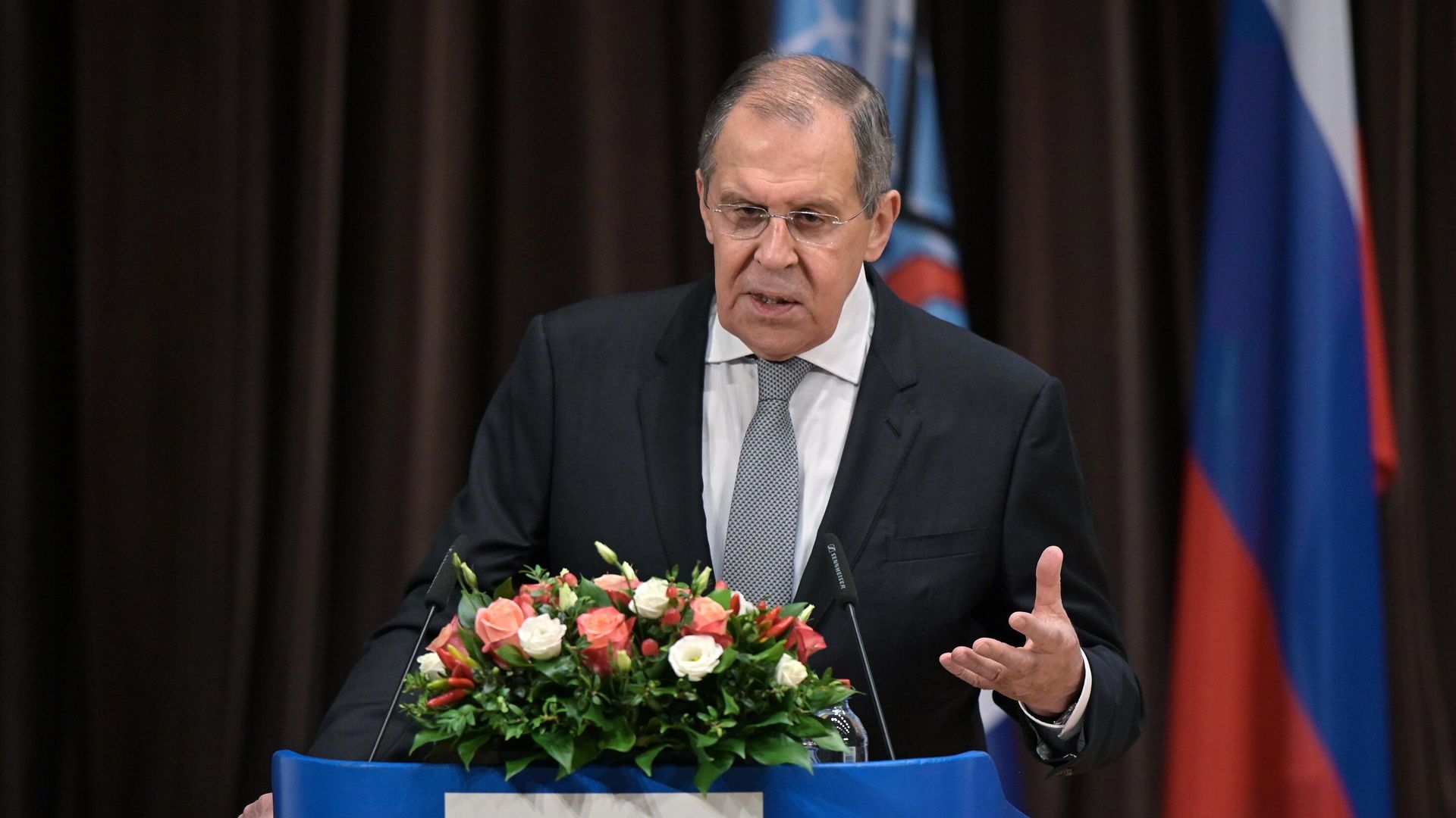 Министр иностранных дел РФ Сергей Лавров выступает перед студентами МГИМО в День знаний Министр иностранных дел РФ Сергей Лавров выступает перед студентами МГИМО в День знаний - РИА Новости, 1920, 01.09.2020