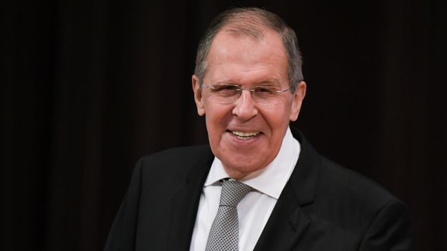 Министр иностранных дел РФ Сергей Лавров выступает перед студентами МГИМО в День знаний