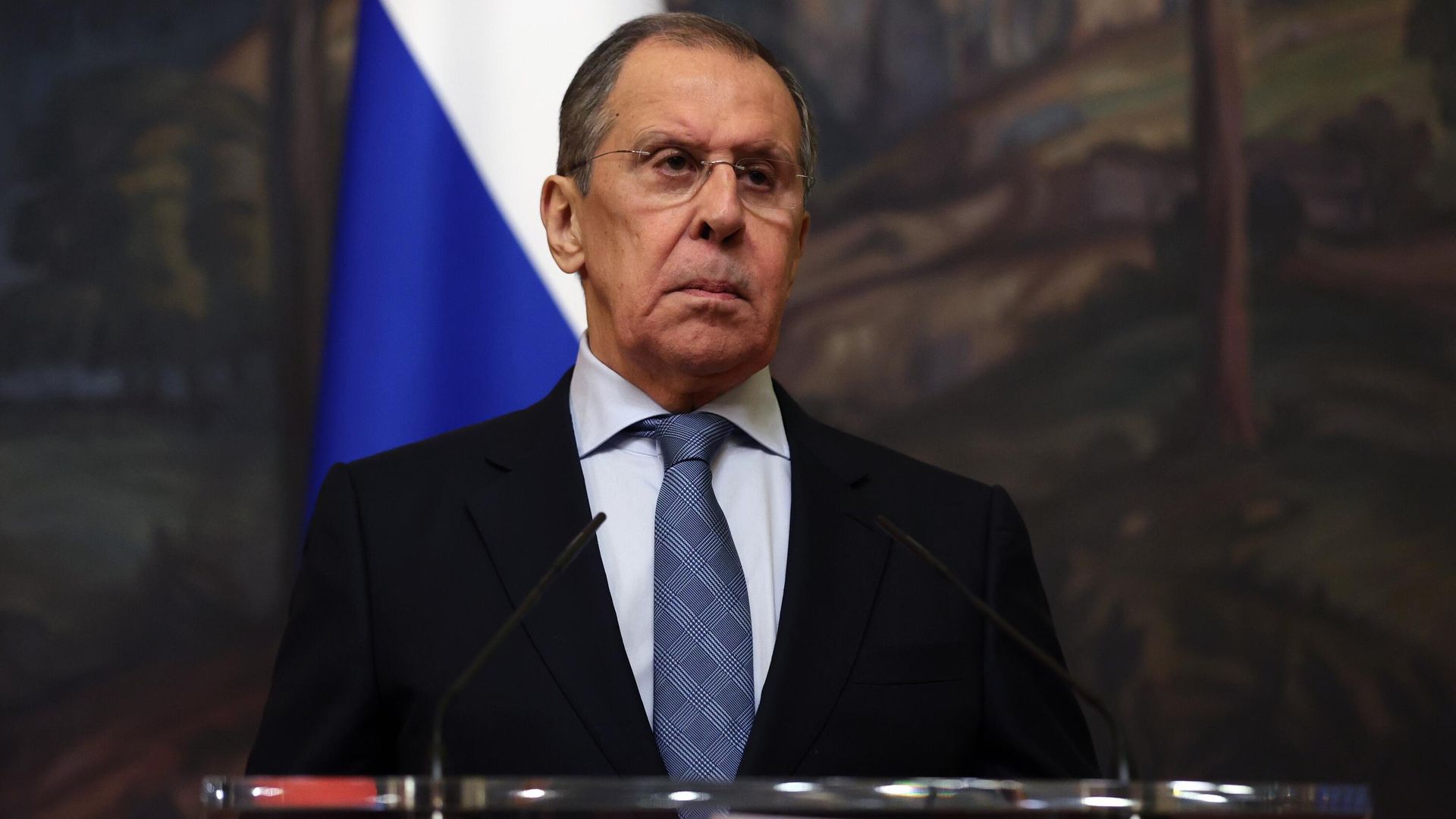 Министр иностранных дел РФ Сергей Лавров на пресс-конференции по итогам переговоров с министром иностранных дел Белоруссии Владимиром Макеем в Москве Министр иностранных дел РФ Сергей Лавров на пресс-конференции по итогам переговоров с министром иностранных дел Белоруссии Владимиром Макеем в Москве - РИА Новости, 1920, 21.09.2020