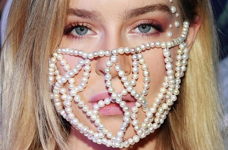 Блогер Ира Блан на вручении премии Glamour Influencers Awards 2020 в Москве