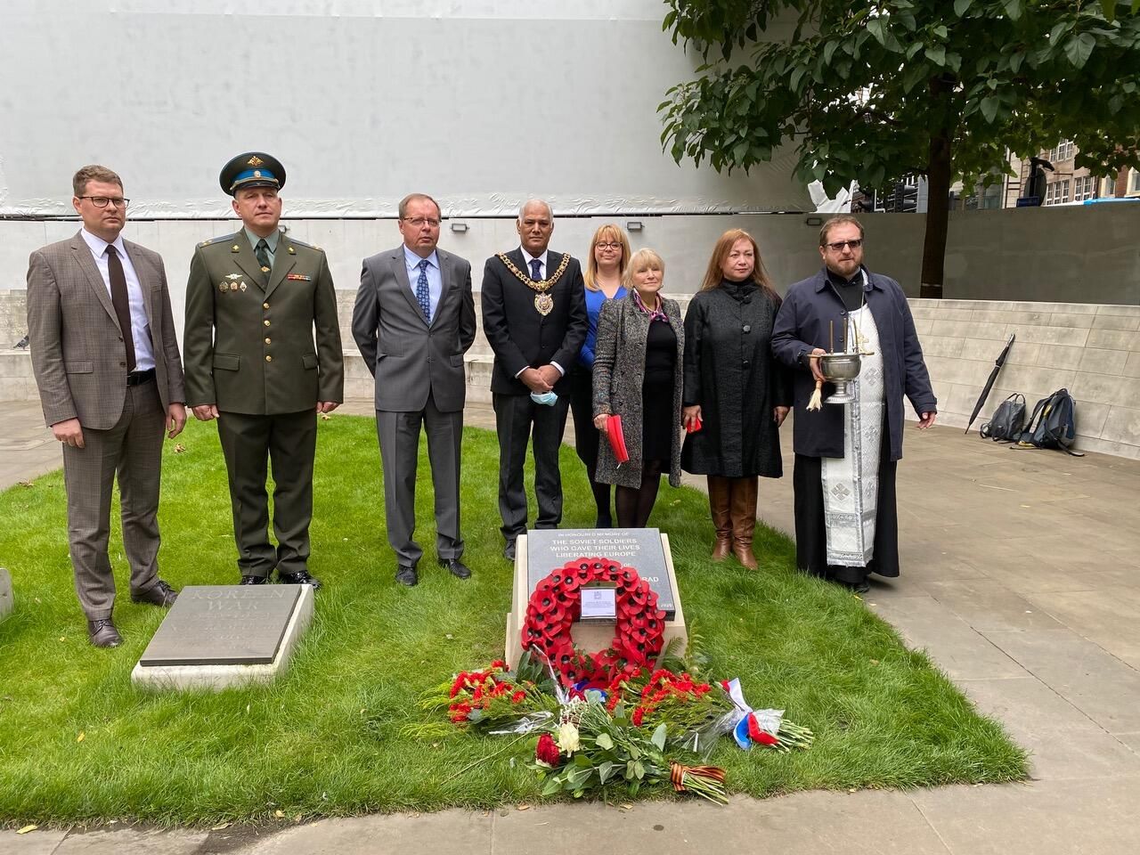 Открытие мемориала советским солдатам в Манчестере Открытие мемориала советским солдатам в Манчестере - РИА Новости, 1920, 03.09.2020