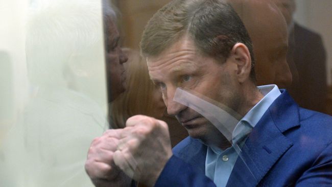 Бывший губернатор Хабаровского края Сергей Фургал в Басманном суде