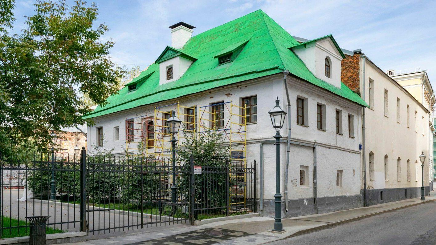 Александровское подворье в Староваганьковском переулке Москвы Александровское подворье в Староваганьковском переулке Москвы - РИА Новости, 1920, 08.09.2020
