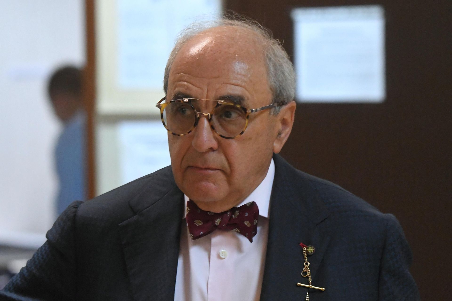 Адвокат семьи погибшего Сергея Захарова Александр Добровинский в здании Пресненского суда города Москвы - РИА Новости, 1920, 21.08.2025