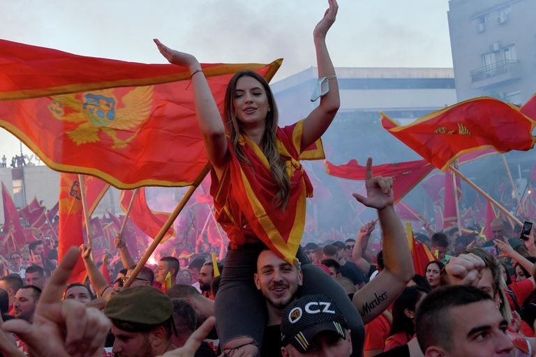 Митинг после парламентских выборов в Подгорице, Черногория. 6 сентября 2020 года Митинг после парламентских выборов в Подгорице, Черногория. 6 сентября 2020 года