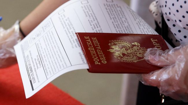 Голосование на избирательном участке