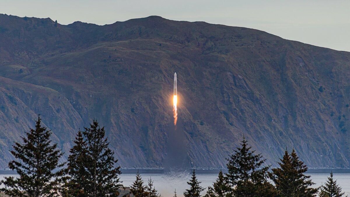 Пуск ракеты-носителя частной американской компании Astra с космодрома Кодьяк на Аляске - РИА Новости, 1920, 12.06.2022