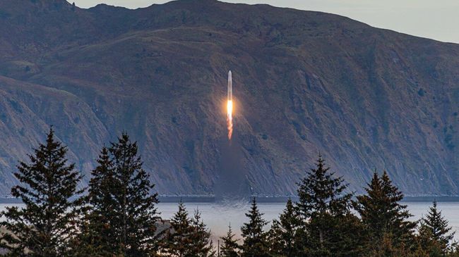 Пуск ракеты-носителя частной американской компании Astra с космодрома Кодьяк на Аляске Пуск ракеты-носителя частной американской компании Astra с космодрома Кодьяк на Аляске