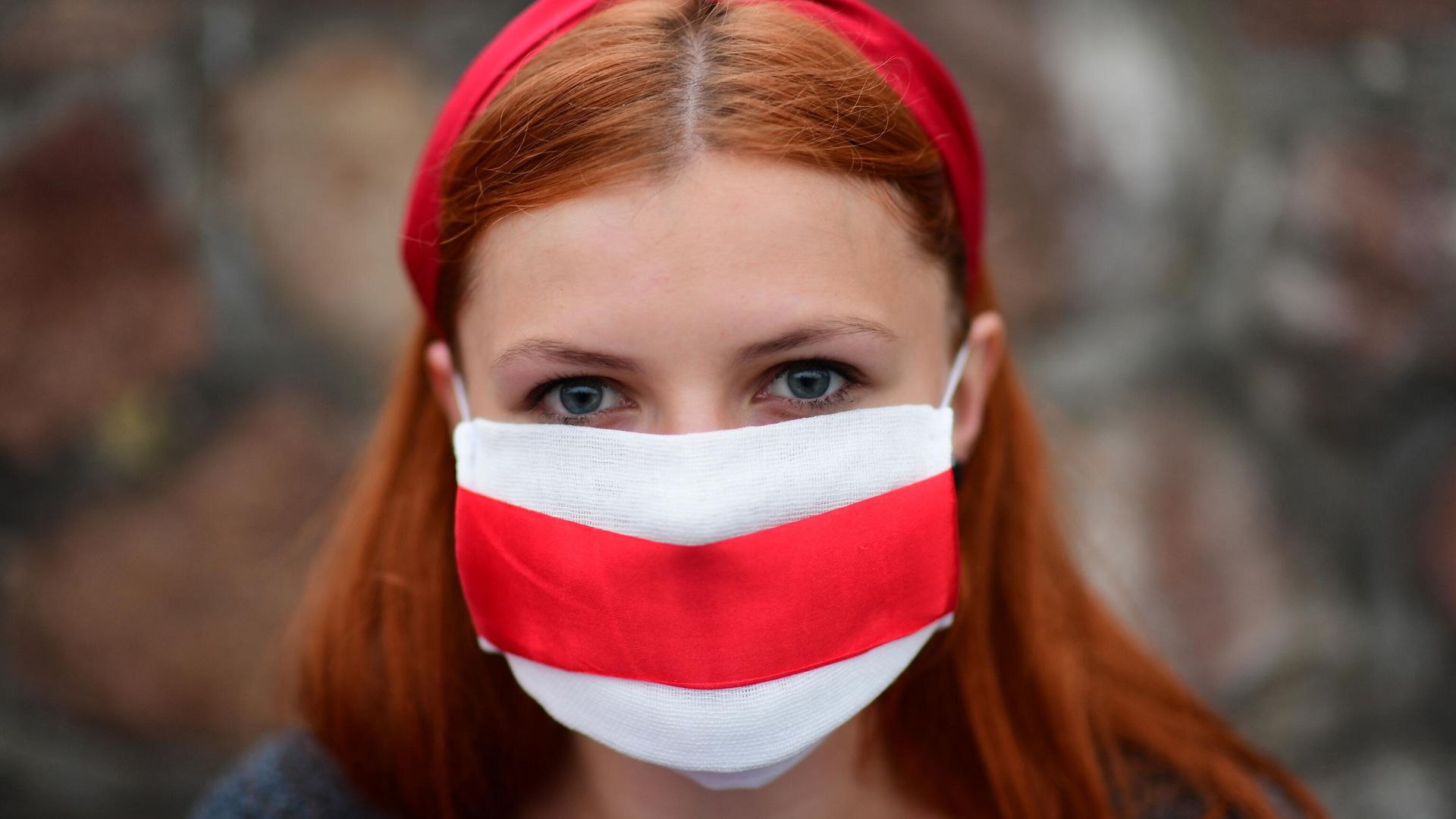 Участница акции протеста на площади Независимости в Минске Участница акции протеста на площади Независимости в Минске - РИА Новости, 1920, 18.09.2020