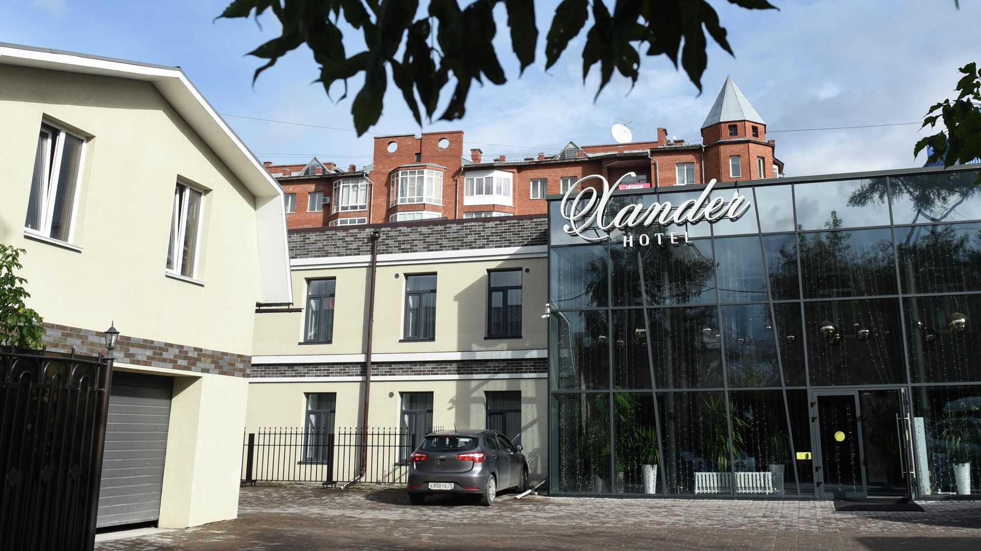 Гостиница Xander Hotel в Томске, где жил Алексей Навальный Гостиница Xander Hotel в Томске, где жил Алексей Навальный - РИА Новости, 1920, 21.09.2020