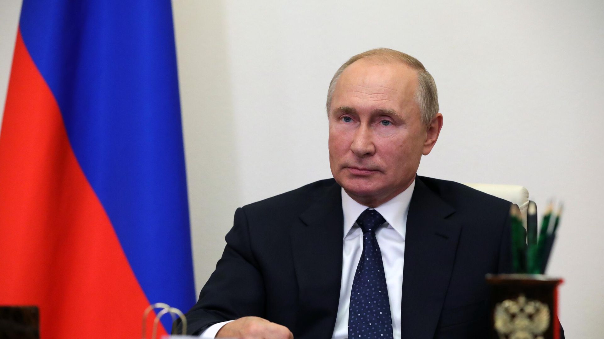 Президент России Владимир Путин во время встречи в режиме видеоконференции с автором гиперзвукового боевого блока Авангард Гербертом Ефремовым Президент России Владимир Путин во время встречи в режиме видеоконференции с автором гиперзвукового боевого блока Авангард Гербертом Ефремовым - РИА Новости, 1920, 28.09.2020