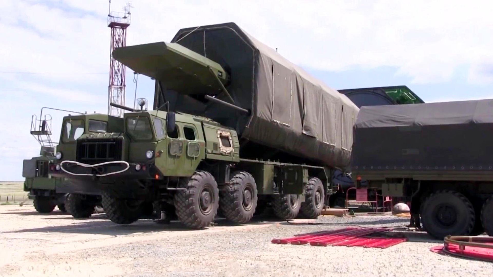 Испытания ракетного комплекса Авангард Испытания ракетного комплекса Авангард - РИА Новости, 1920, 19.09.2020