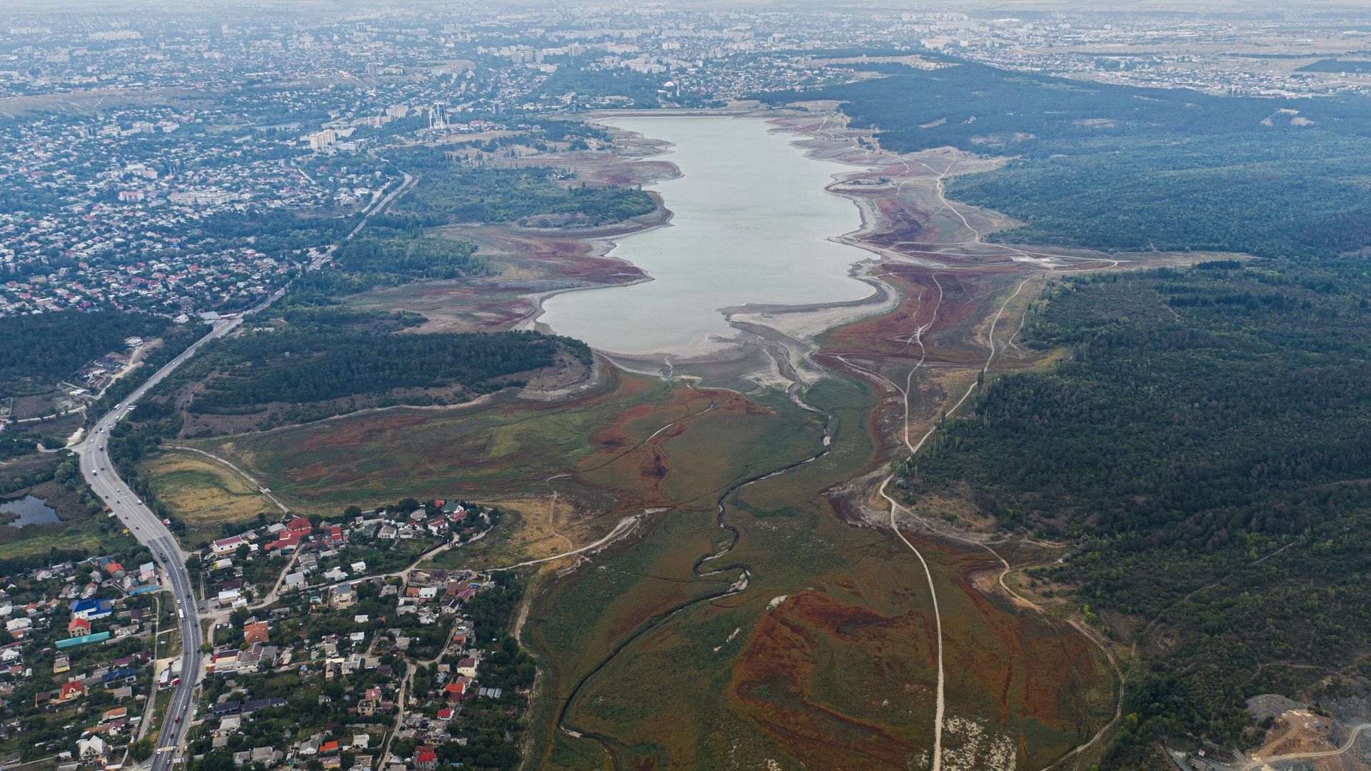 Вид на Симферопольское водохранилище Вид на Симферопольское водохранилище - РИА Новости, 1920, 04.11.2020