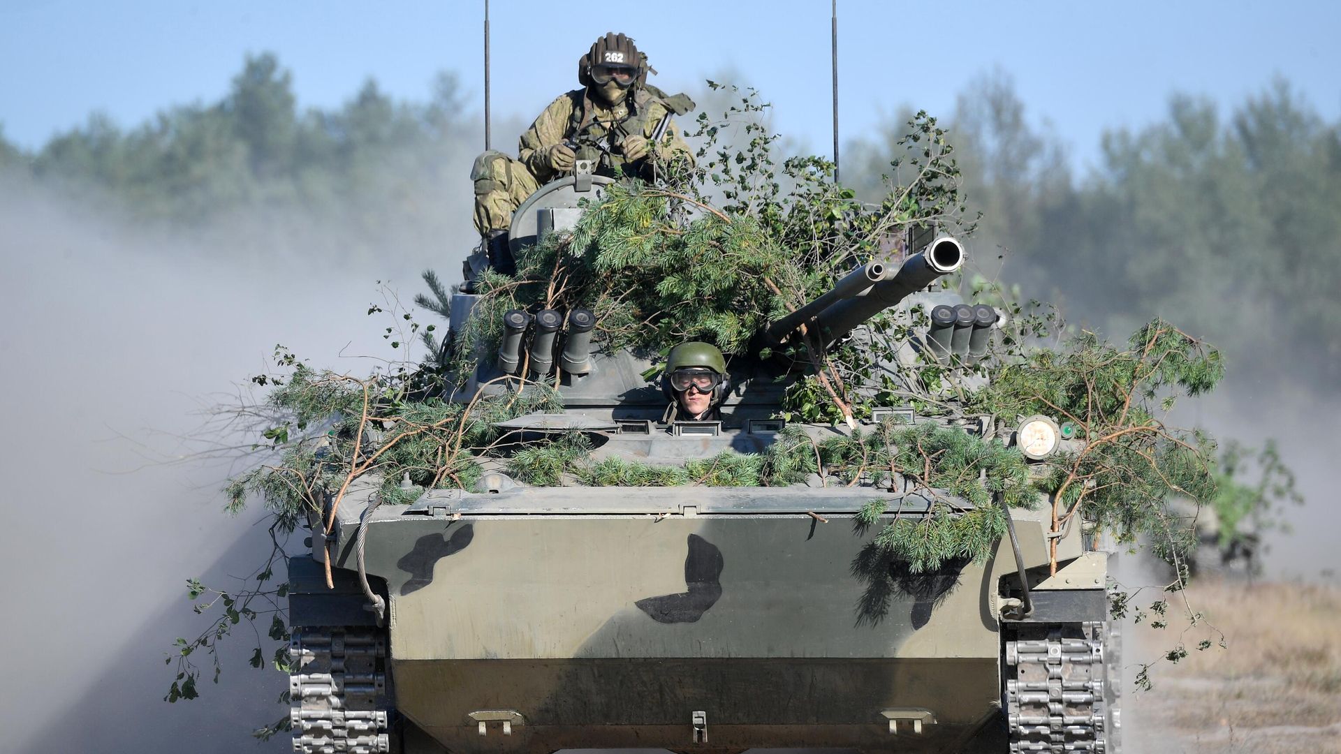 Военная техника во время учений Славянское братство - 2020 Военная техника во время учений Славянское братство - 2020 - РИА Новости, 1920, 27.01.2022