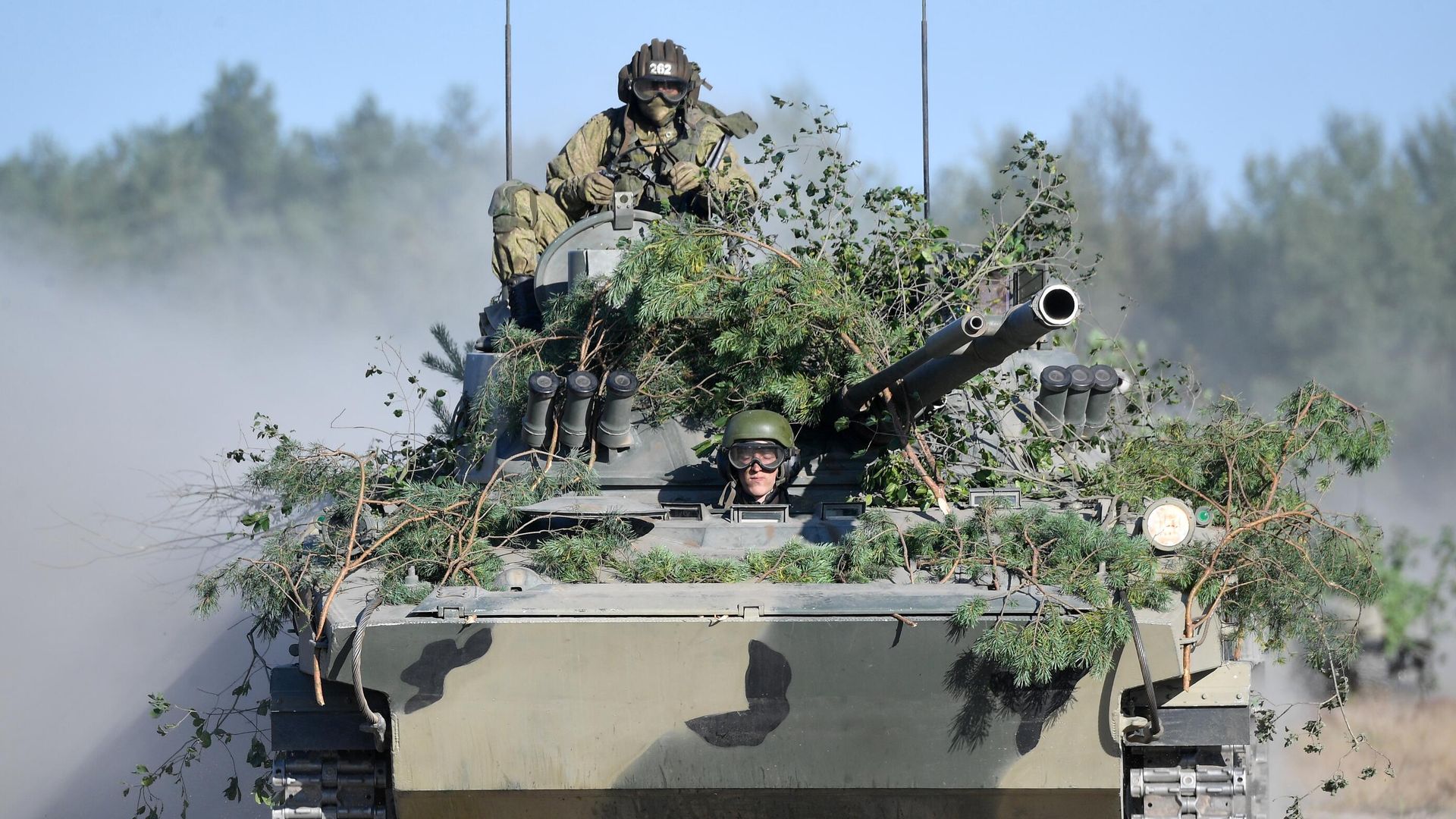 Военная техника во время учений Славянское братство - 2020 Военная техника во время учений Славянское братство - 2020 - РИА Новости, 1920, 27.01.2022