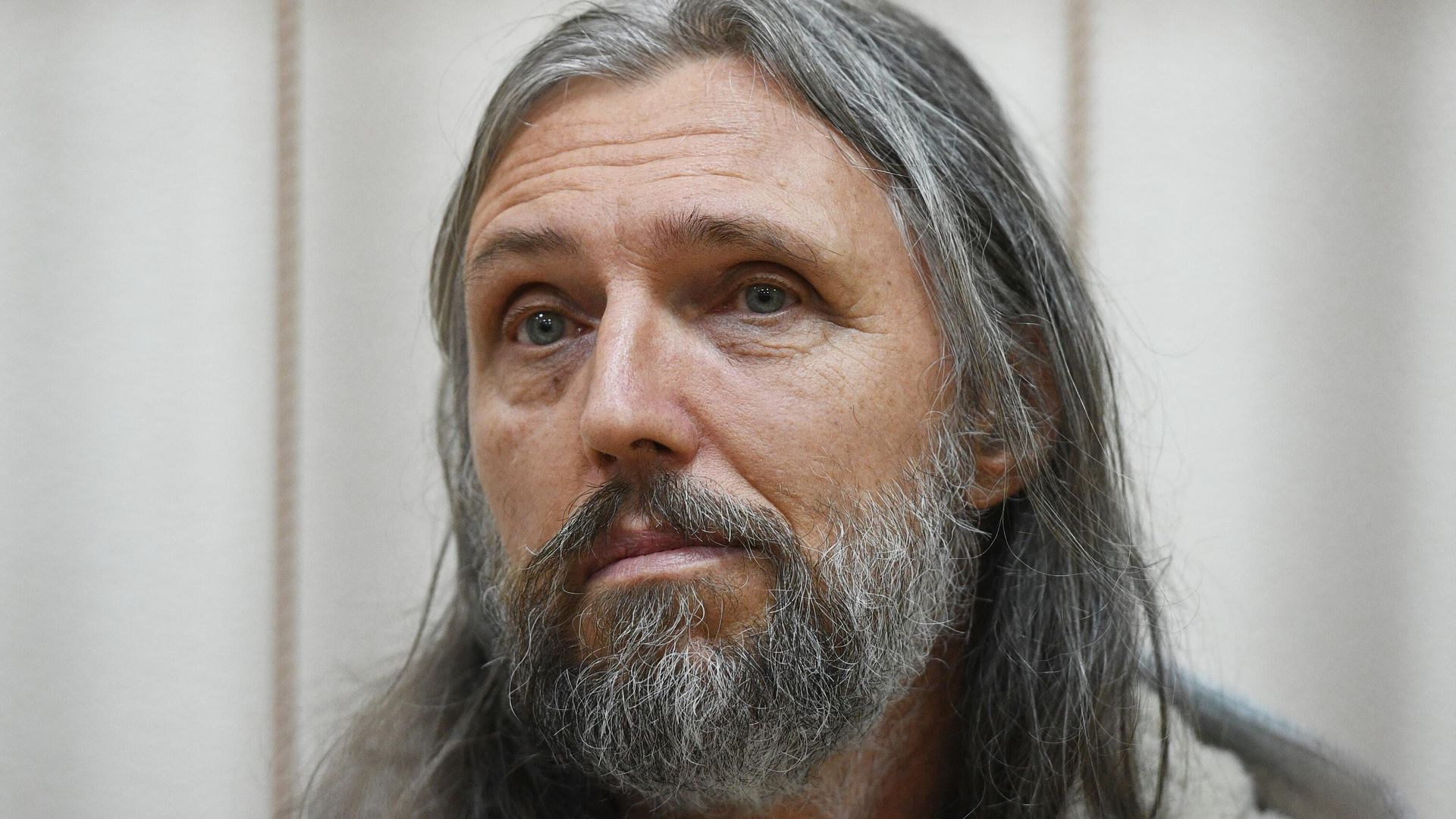 Один из руководителей Церкви последнего завета Сергей Тороп (Виссарион) на заседании Центрального районного суда Новосибирска Один из руководителей Церкви последнего завета Сергей Тороп (Виссарион) на заседании Центрального районного суда Новосибирска - РИА Новости, 1920, 09.07.2025