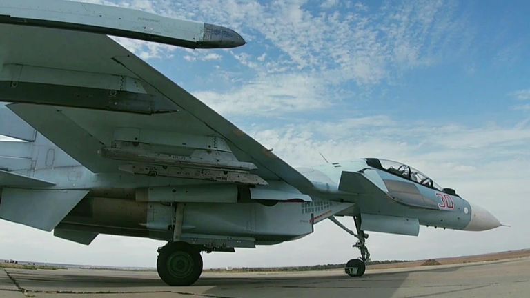 Истребитель Су-30 на стратегических командно-штабных учениях Кавказ-2020 Истребитель Су-30 на стратегических командно-штабных учениях Кавказ-2020