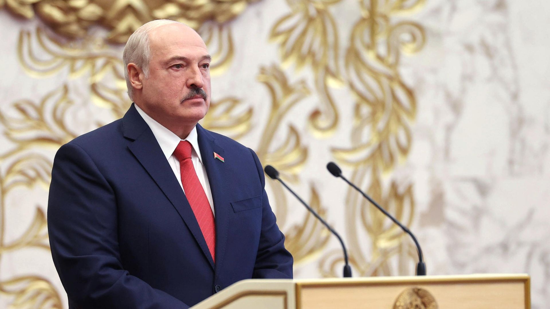 Президент Белоруссии Александр Лукашенко на церемонии инаугурации в Минске Президент Белоруссии Александр Лукашенко на церемонии инаугурации в Минске - РИА Новости, 1920, 13.11.2020