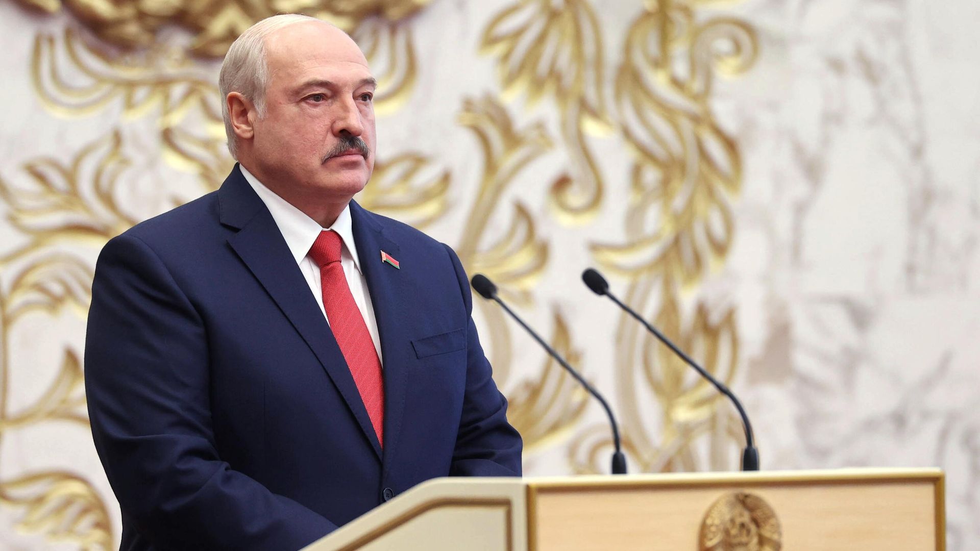 Президент Белоруссии Александр Лукашенко на церемонии инаугурации в Минске Президент Белоруссии Александр Лукашенко на церемонии инаугурации в Минске - РИА Новости, 1920, 13.11.2020