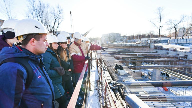 Студенты Горного института НИТУ МИСиС на предприятии Метростроя Студенты Горного института НИТУ МИСиС на предприятии Метростроя