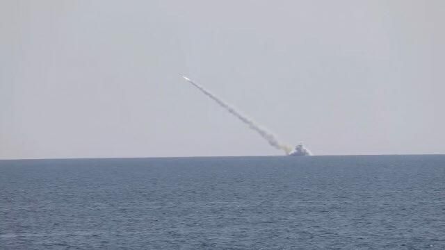 Подводный флот ведет огонь Калибрами. Кадры с учений Кавказ-2020 Подводный флот ведет огонь Калибрами. Кадры с учений Кавказ-2020 - РИА Новости, 1920, 24.09.2020