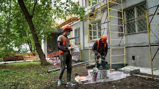 Ремонт фасада здания в Москве