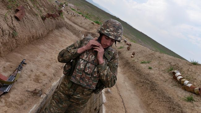 Военнослужащий в зоне карабахского конфликта