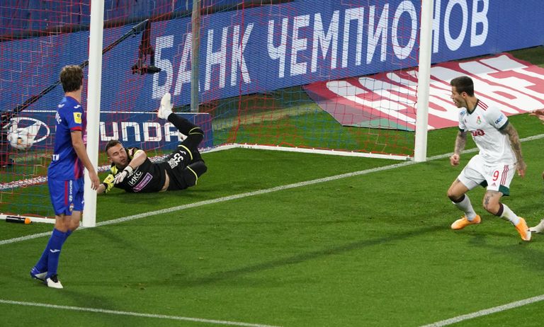Форвард Локомотива Федор Смолов Форвард Локомотива Федор Смолов