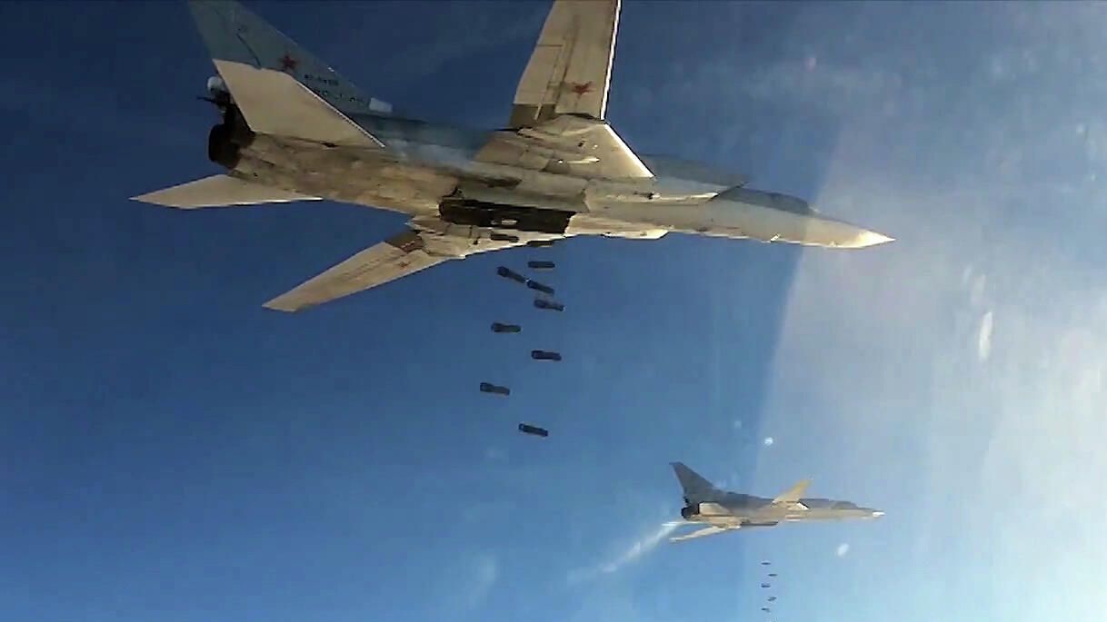 Бомбардировщики-ракетоносцы Ту-22МЗ Воздушно-космических сил России в Сирии Бомбардировщики-ракетоносцы Ту-22МЗ Воздушно-космических сил России в Сирии - РИА Новости, 1920, 11.07.2024