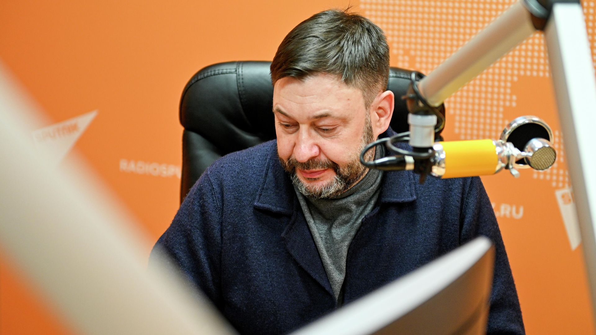 Исполнительный директор МИА Россия сегодня Кирилл Вышинский во время интервью в студии радио Sputnik - РИА Новости, 1920, 08.10.2020