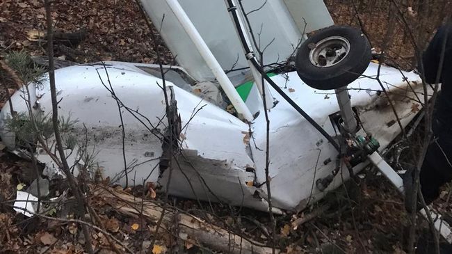 На месте падения легкомоторного одноместного самолета в Пензенской области На месте падения легкомоторного одноместного самолета в Пензенской области