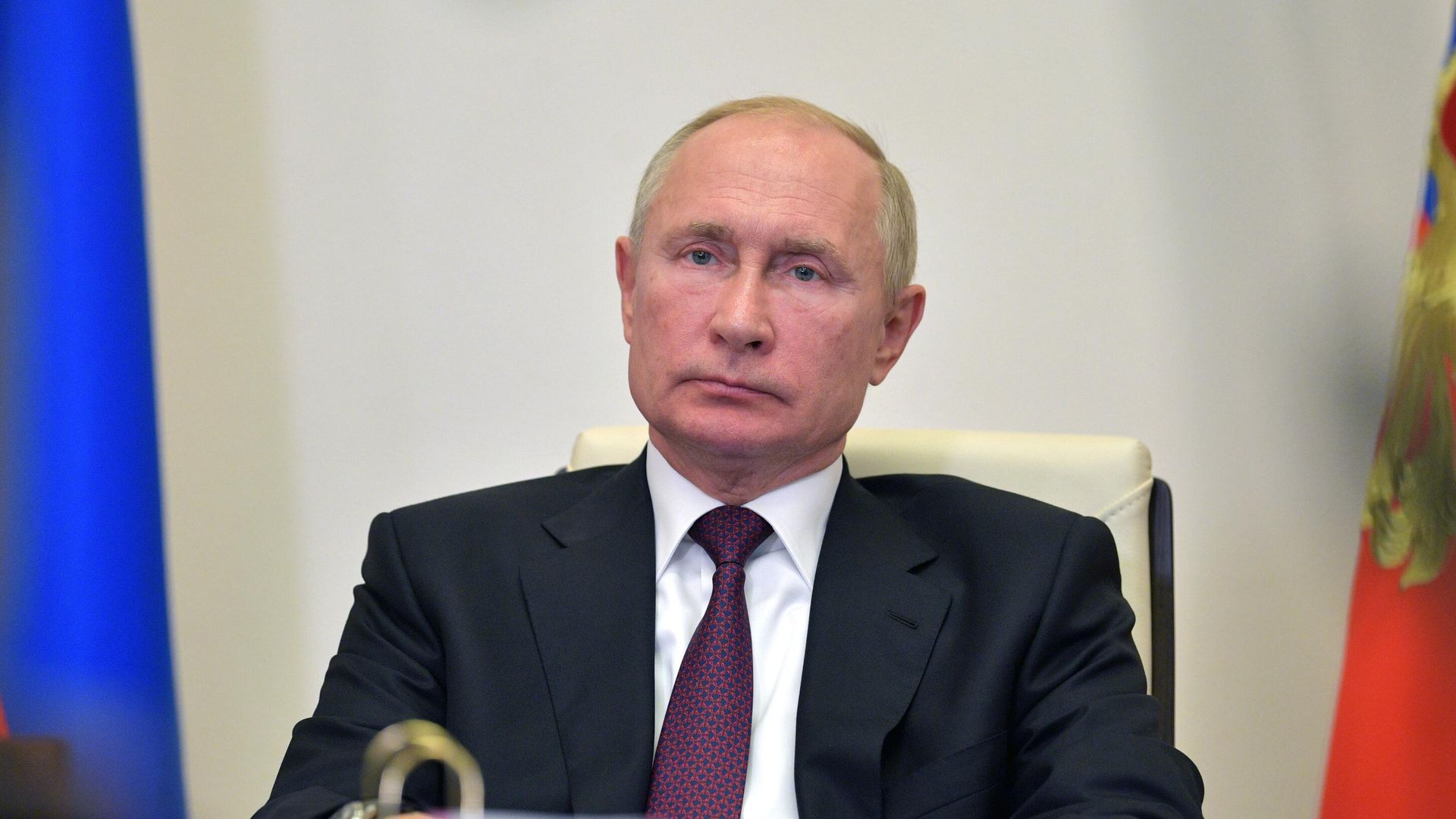 Президент РФ Владимир Путин во время видеоконференции Президент РФ Владимир Путин во время видеоконференции - РИА Новости, 1920, 10.11.2020