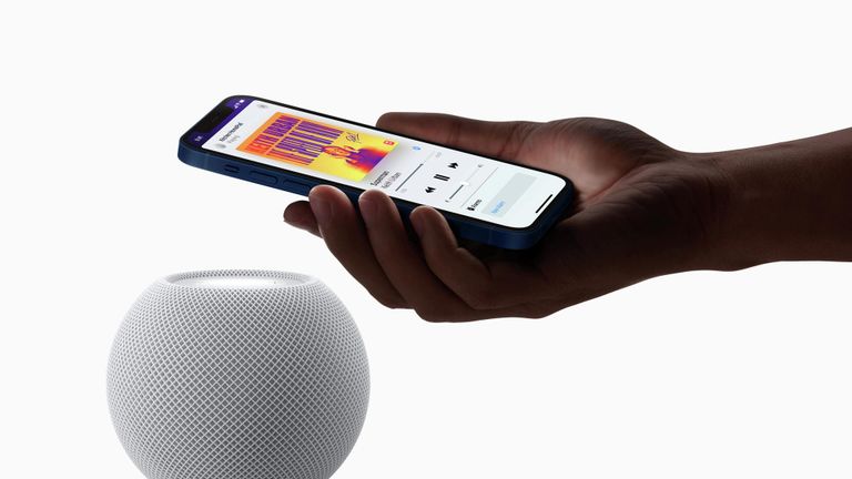 Умная колонка HomePod mini Умная колонка HomePod mini