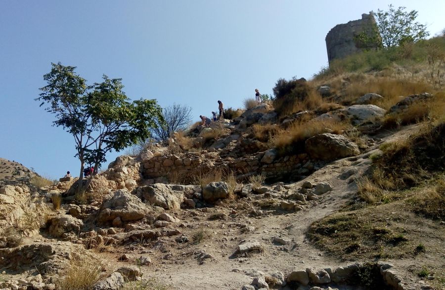 Гора в Балаклаве Гора в Балаклаве