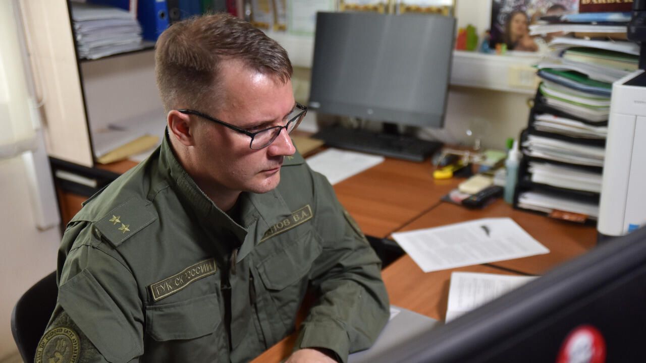 Старший следователь-криминалист Главного управления криминалистики СК РФ Вадим Смехнов Старший следователь-криминалист Главного управления криминалистики СК РФ Вадим Смехнов - РИА Новости, 1920, 19.10.2020